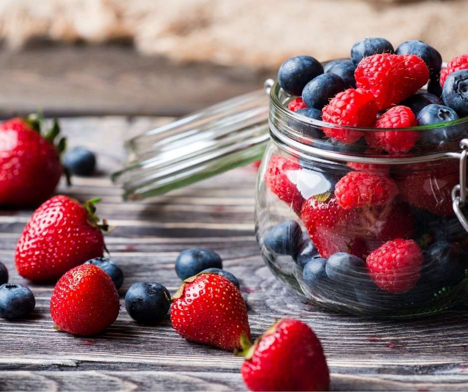 Colourful berries and polyphenol-rich foods for gut microbiome health